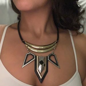 Statement necklace